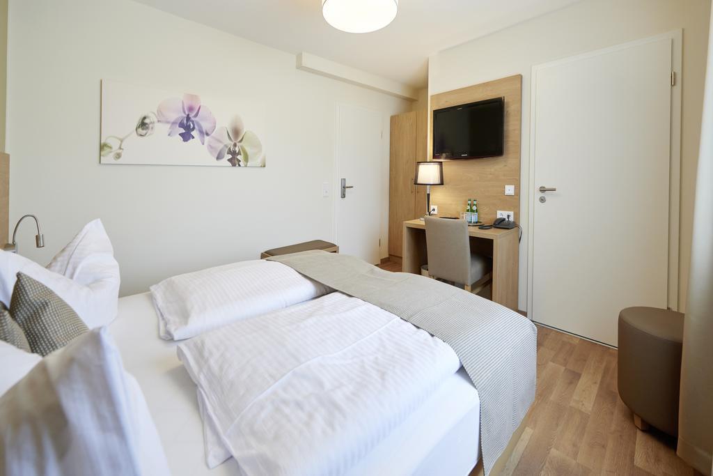 Hotel & Restaurant Rizzelli Superior Neustadt an der Aisch Eksteriør billede